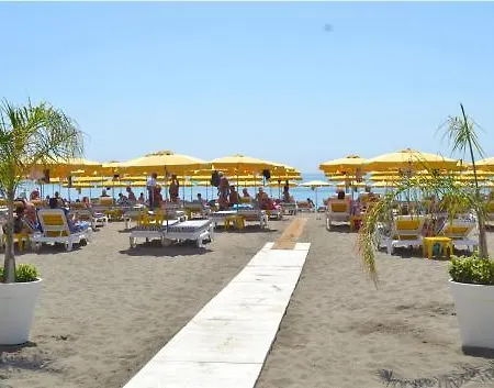 Hof Holland Carihuela Lägenhet Torremolinos